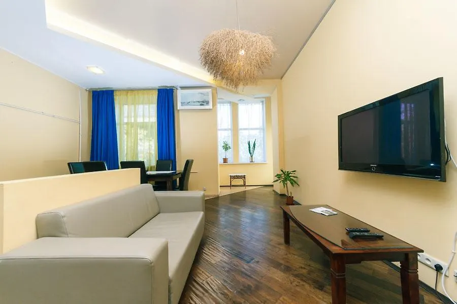 Appartement 3 Спальни И Гостинная На Крещатике 29 Kiev